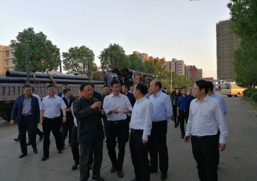 鄂州市江副市長及新疆兵團(tuán)第五師雙河市黨政代表團(tuán)來我公司考察